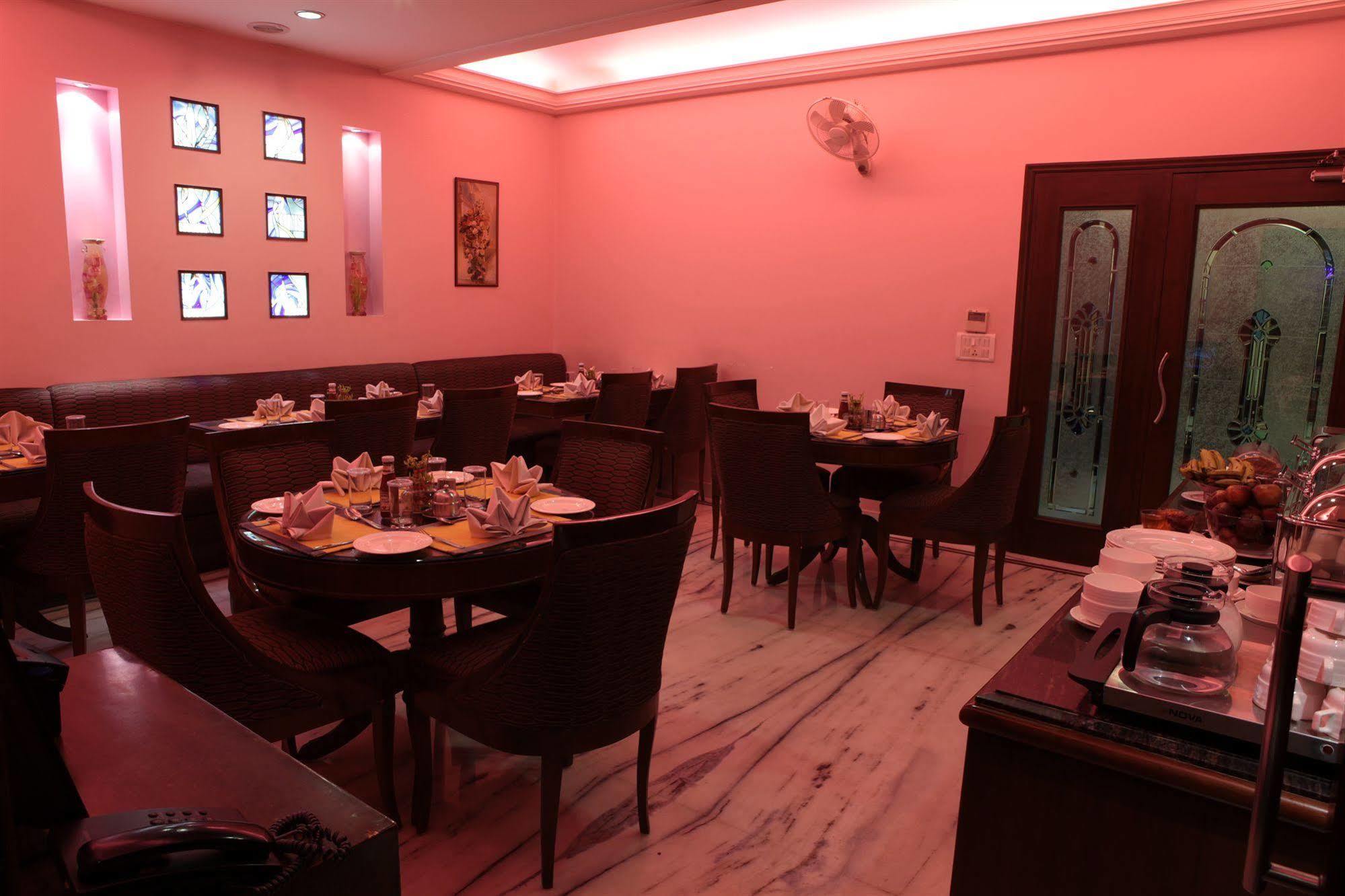 ניו דלהי Florence Inn מראה חיצוני תמונה